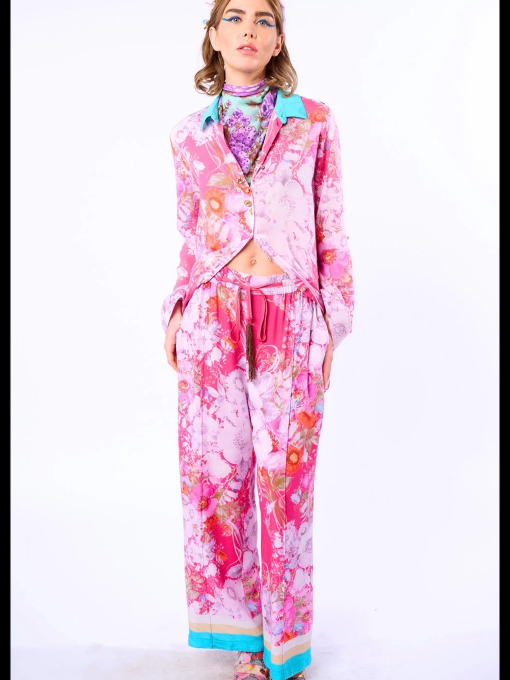 Aratta Pretty in Pink Floral button up